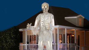 Lowe's Reveals Its 12-Foot Mummy Halloween Decoration To Battle Home Depot's 12-Foot Skeleton