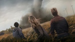 New Trailer For TWISTERS with Glen Powell and Daisy Edgar-Jones Teases Tornado Destruction