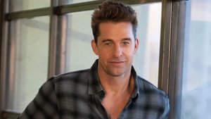 Scott Speedman Joins Yvonne Strahovski in Peacock Horror Thriller Series TEACUP